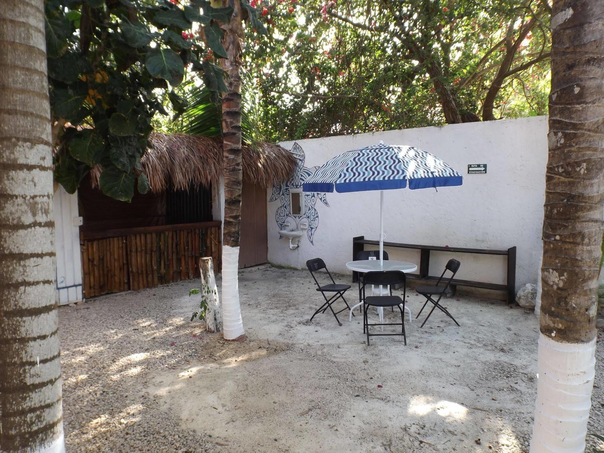 Nido Del Quetzal Hotel Bacalar Bagian luar foto